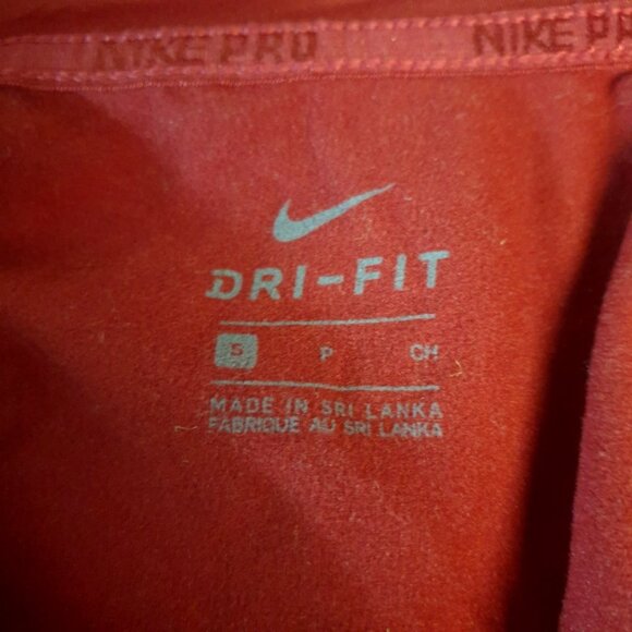 Nike Pro Womens S Pullover 1/4 zip Burgandy Running Dri-Fit Long Slv Athletic - Picture 5 of 6